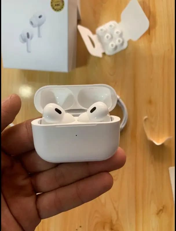 Airpods Pro 2 (2nd Generation) White A+ Quality